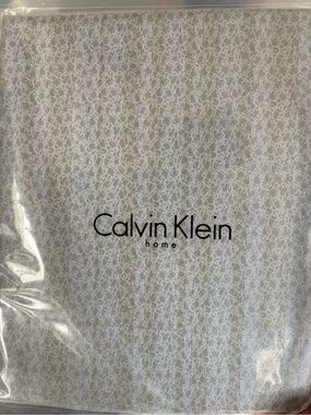 Calvin Klein Home Queen Flat Sheet - NWT